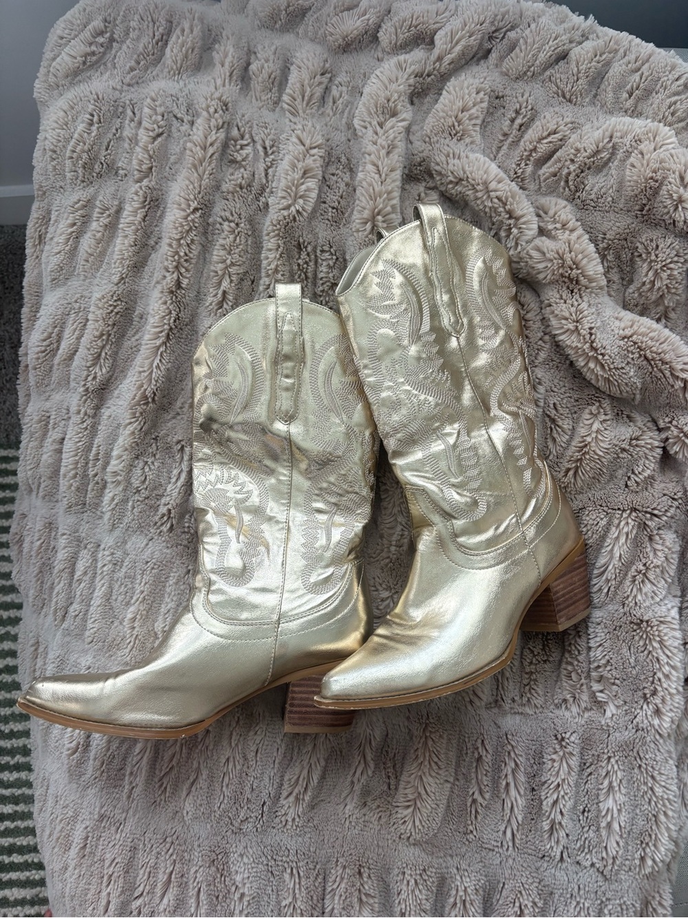 Metallic Gold Western Cowboy Boots - Women's Fashion Boots